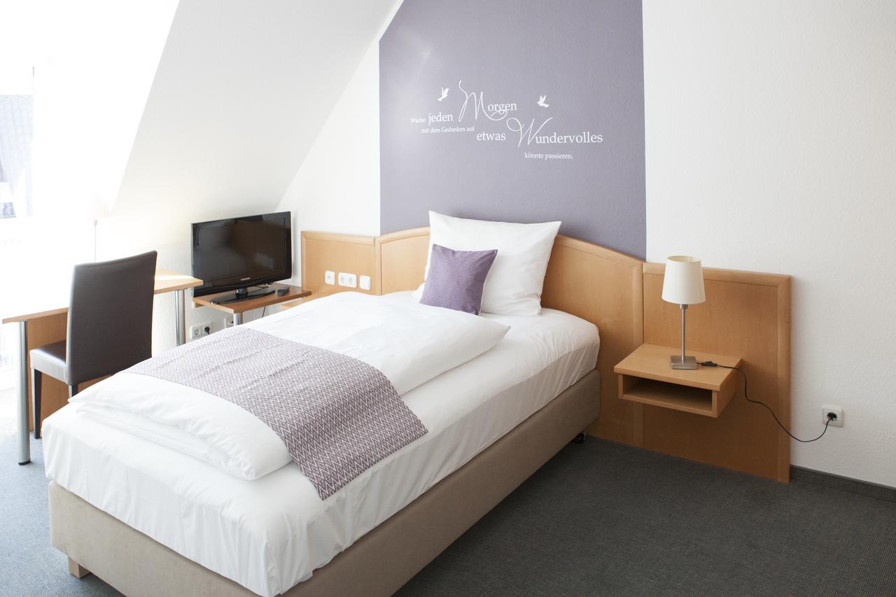 Hotel Am Markt Hungen 外观 照片